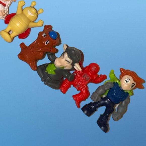 Lot of Kinder Suprise Toys Astronaut Sheep Monkey Ladybug Mini Figures B23 - Picture 10 of 11